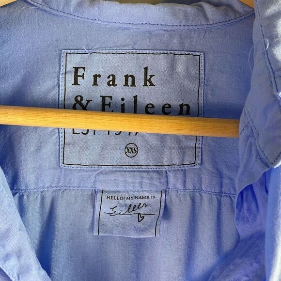 Frank & Eileen - Eileen Button-Down Shirt in Ocean Color - Picture 4 of 5